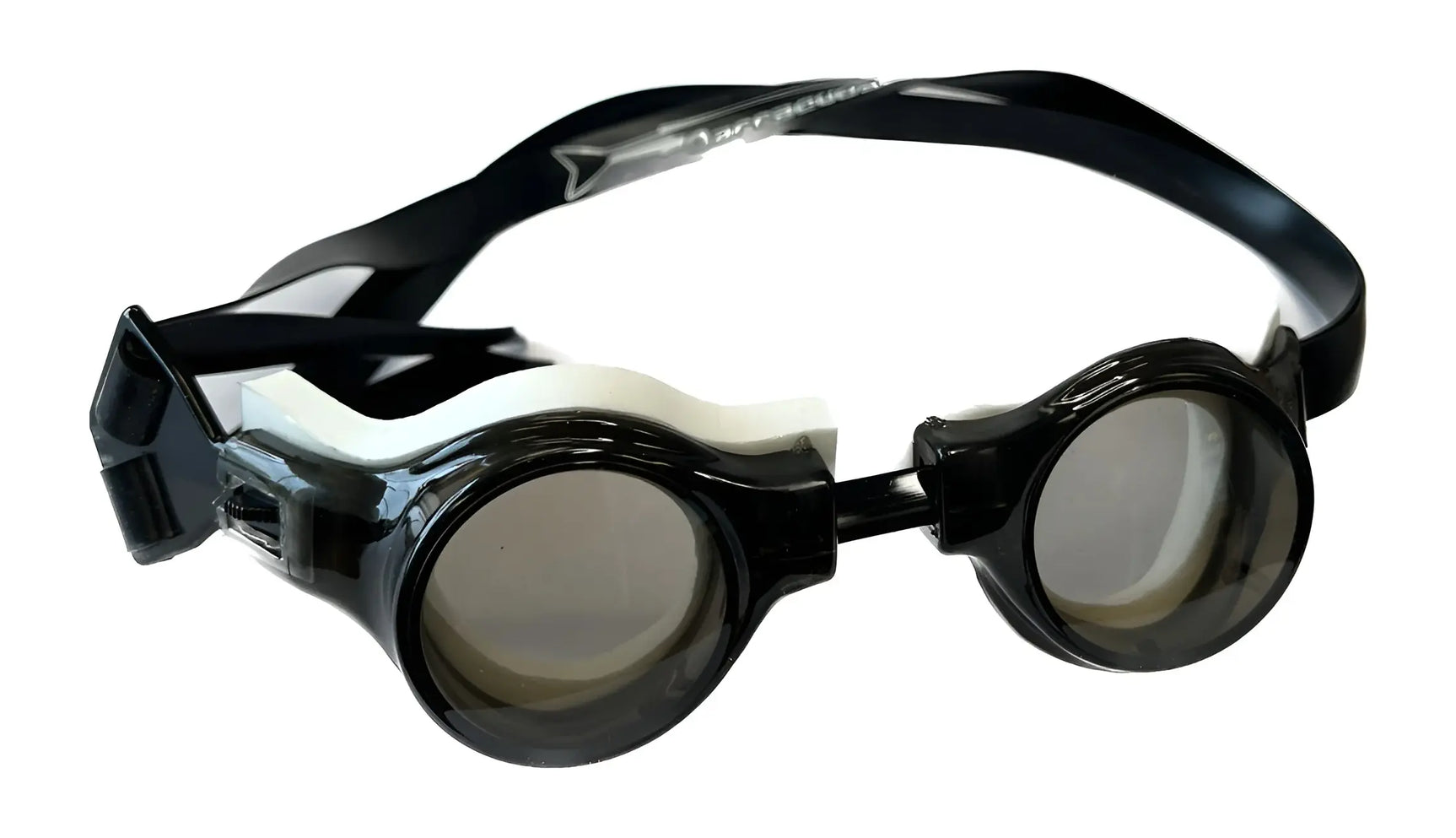 Smoke colored Barracuda Standard Swimming Goggles with dark lenses and an adjustable strap, perfect for fitness swimmers, on a white background. Smoke colored Barracuda Standard Swimming Goggles with dark lenses and an adjustable strap, perfect for fitness swimmers, on a white background.
