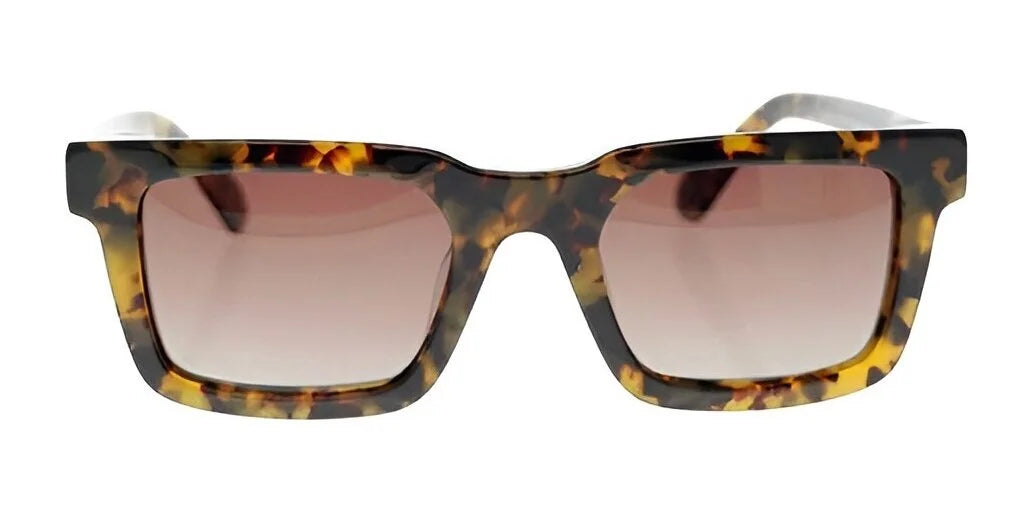 Fatheadz MELLO sunglasses in tortoiseshell with a square shape and gradient lenses, providing UV protection, viewed from the front. Fatheadz MELLO sunglasses in tortoiseshell with a square shape and gradient lenses, providing UV protection, viewed from the front.