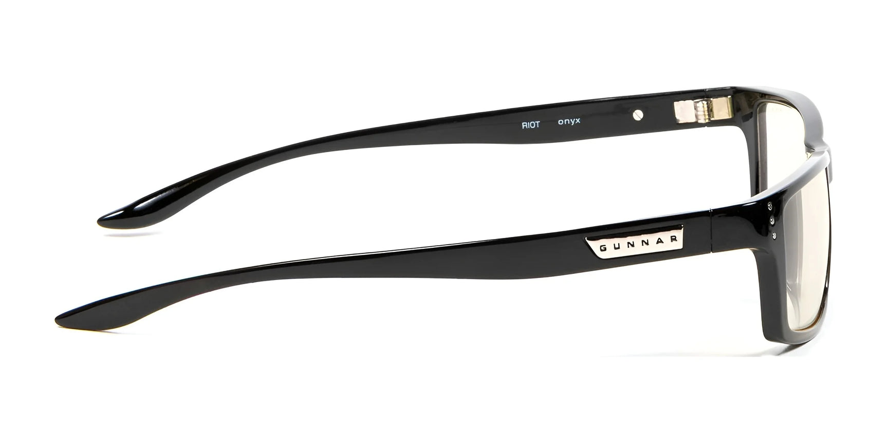 Side view of Gunnar Riot Computer Glasses in onyx, featuring a black nylon frame with GUNNAR lens technology for optimal blue light protection. Side view of Gunnar Riot Computer Glasses in onyx, featuring a black nylon frame with GUNNAR lens technology for optimal blue light protection.