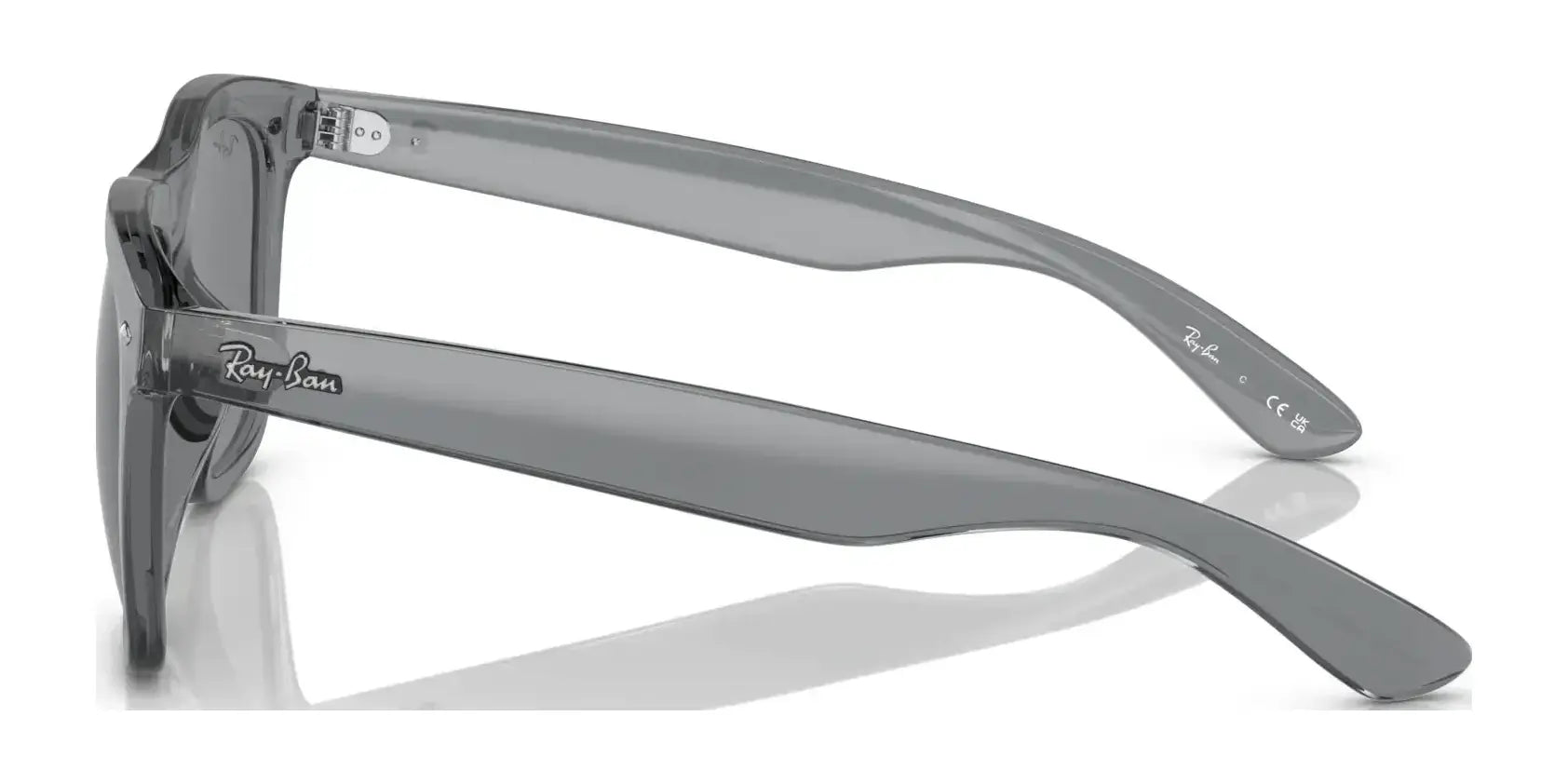 Ray-Ban RB4260D Sunglasses | Size 57 Ray-Ban RB4260D Sunglasses | Size 57