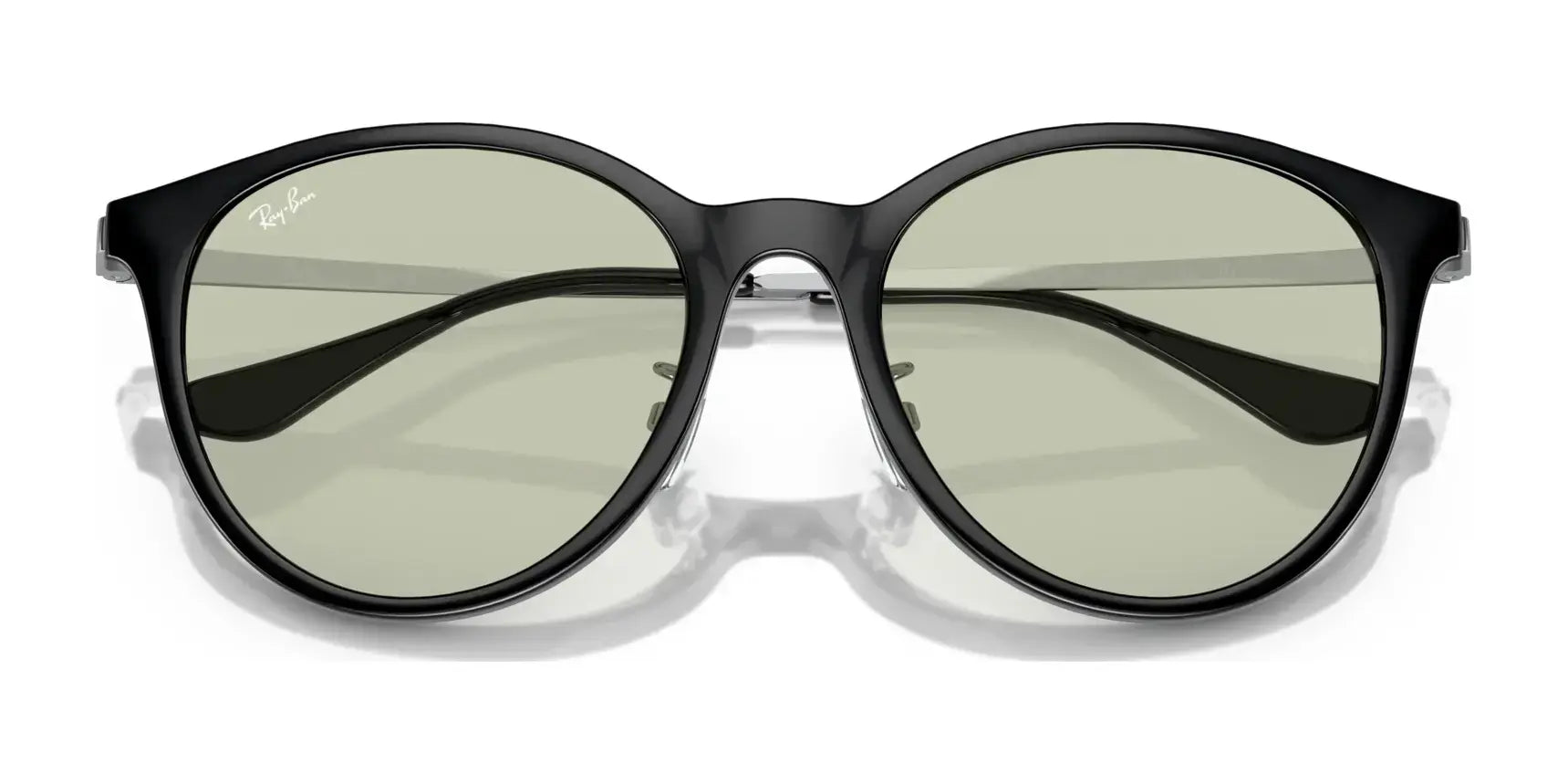 Ray-Ban RB4334D Sunglasses | Size 55 Ray-Ban RB4334D Sunglasses | Size 55