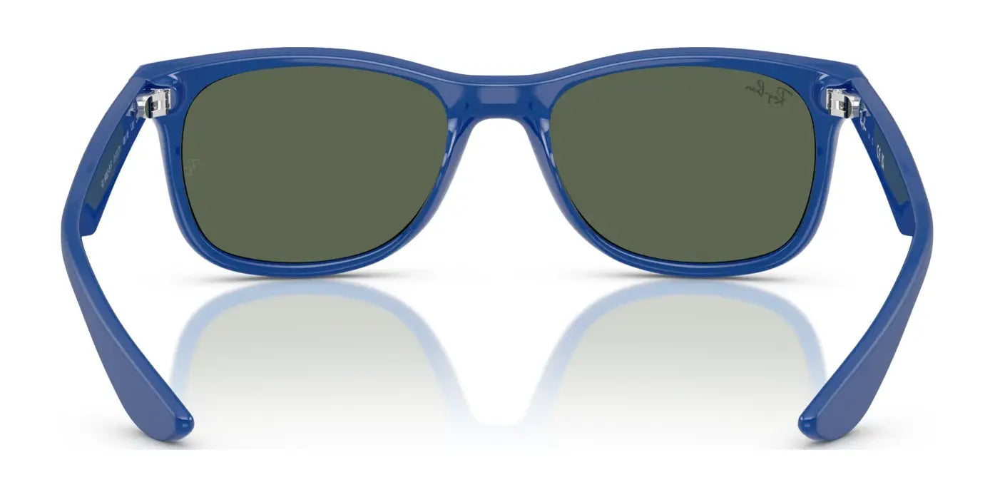 Ray-Ban JUNIOR NEW WAYFARER RJ9052SF Sunglasses | Size 50 Ray-Ban JUNIOR NEW WAYFARER RJ9052SF Sunglasses | Size 50
