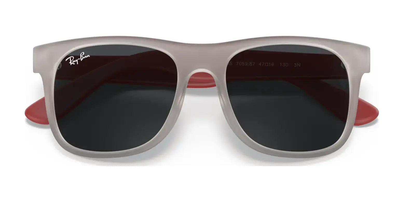 Ray-Ban JUNIOR JUSTIN RJ9069S Sunglasses | Size 48 Ray-Ban JUNIOR JUSTIN RJ9069S Sunglasses | Size 48