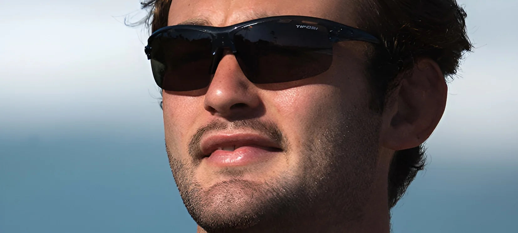 Tifosi Optics RIVET Sunglasses | Size 72 Tifosi Optics RIVET Sunglasses | Size 72