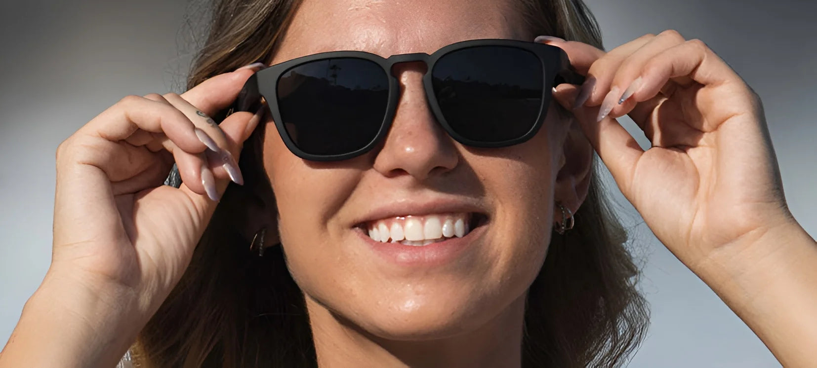 Tifosi Optics SMIRK Sunglasses | Size 49 Tifosi Optics SMIRK Sunglasses | Size 49