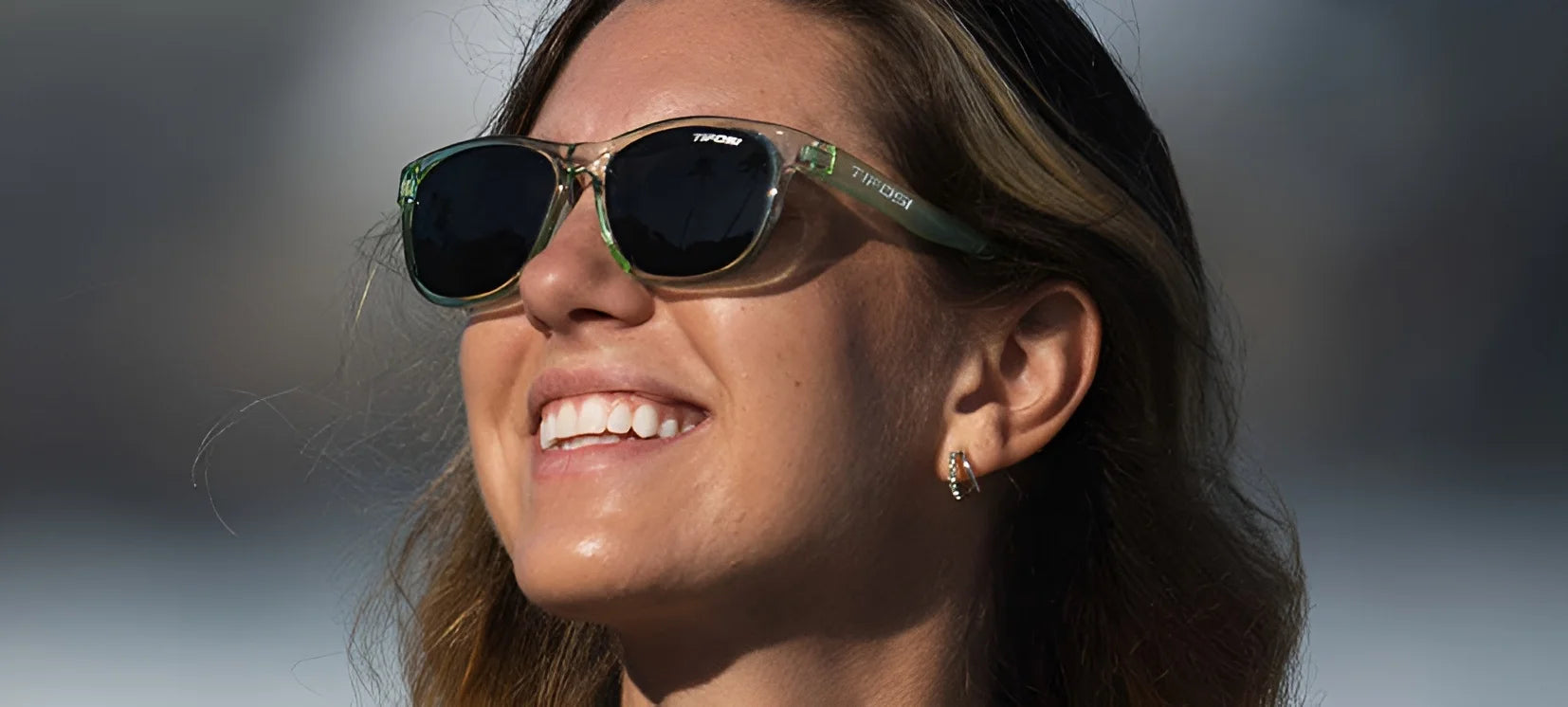 Tifosi Optics SWANK Sunglasses | Size 51 Tifosi Optics SWANK Sunglasses | Size 51