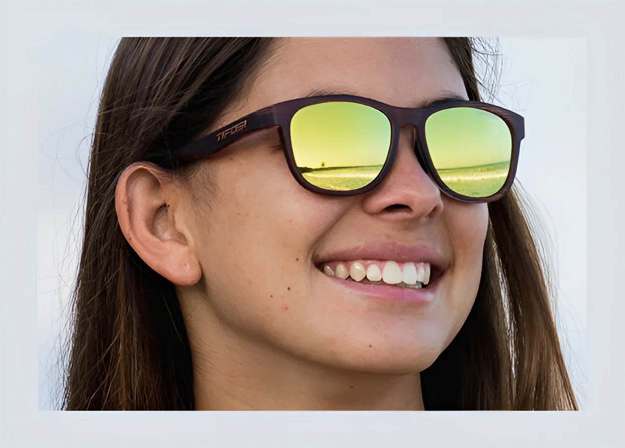 Tifosi Optics SWANK Sunglasses | Size 51 Tifosi Optics SWANK Sunglasses | Size 51