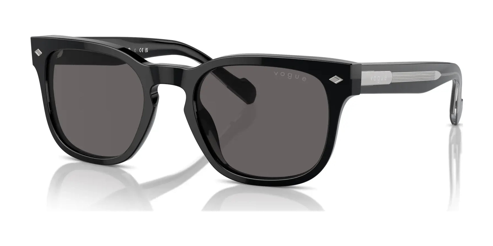 Vogue VO5571S Sunglasses Black / Black Smoke Vogue VO5571S Sunglasses Black / Black Smoke