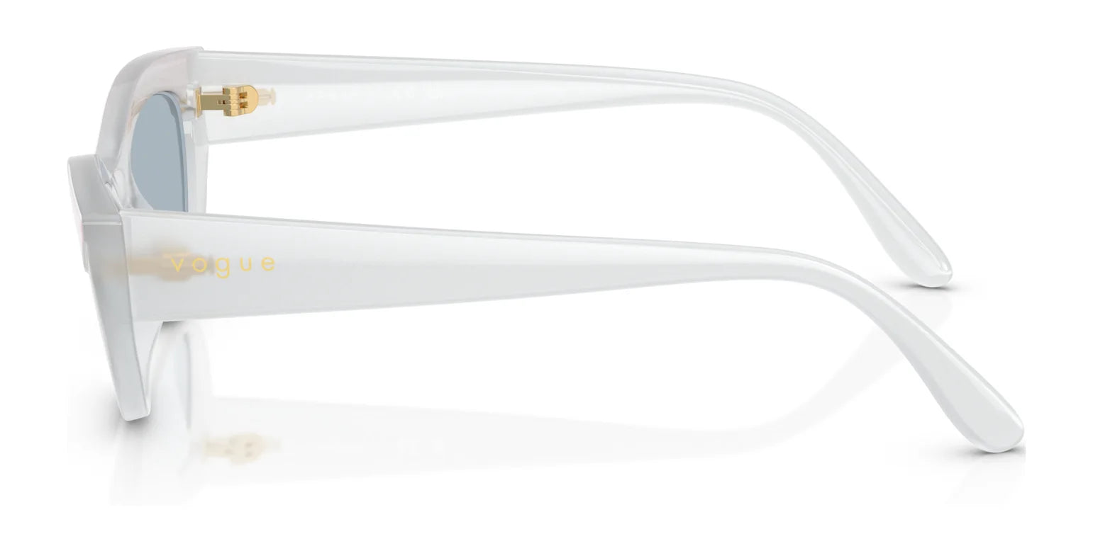 Vogue VO5637SU Sunglasses | Size 52 Vogue VO5637SU Sunglasses | Size 52