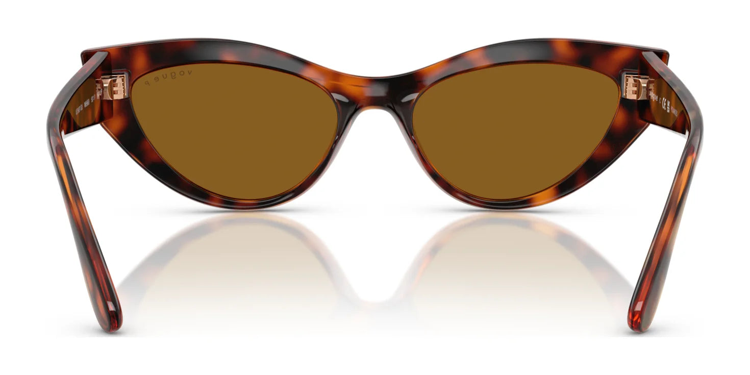 Vogue VO5637SU Sunglasses | Size 52 Vogue VO5637SU Sunglasses | Size 52