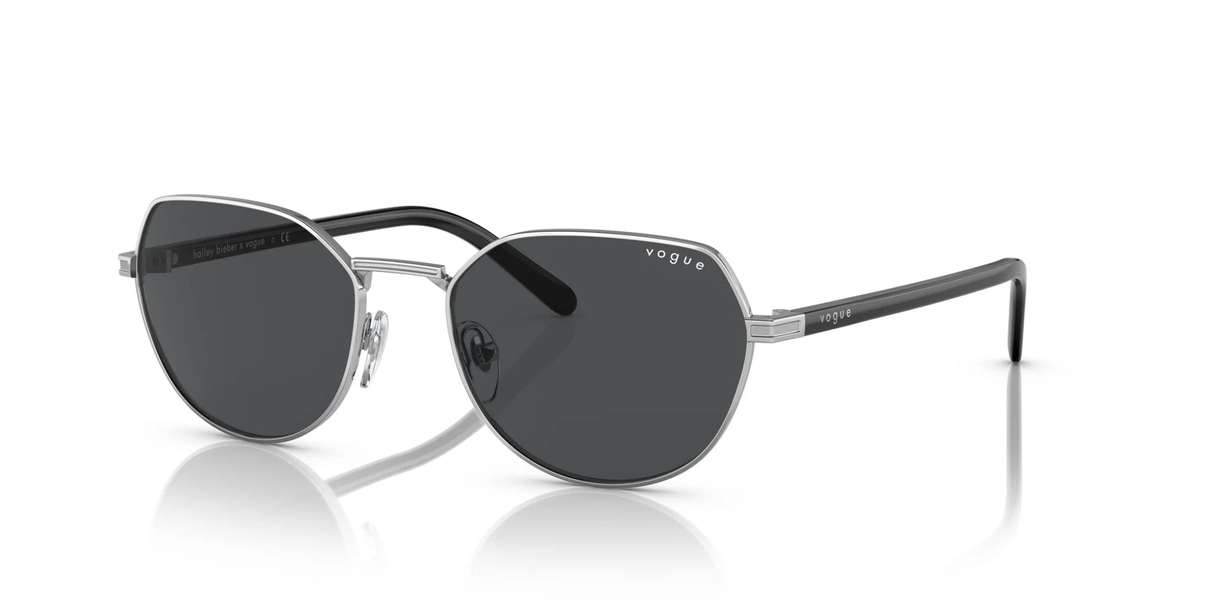 Vogue VO4242S Sunglasses Silver / Dark Grey Vogue VO4242S Sunglasses Silver / Dark Grey