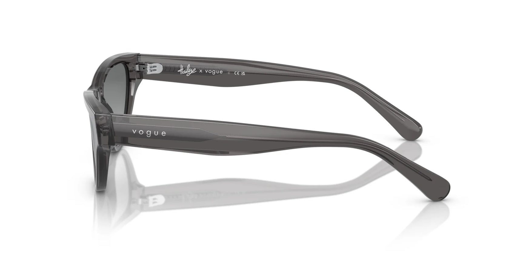 Vogue VO5513S Sunglasses | Size 55 Vogue VO5513S Sunglasses | Size 55