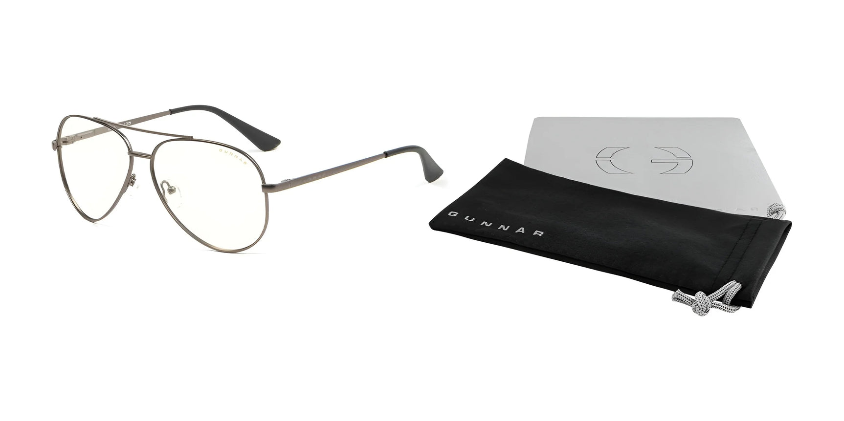 The Gunnar Maverick Computer Glasses in Size 58, from the brand Gunnar, are silver aviator-style and offer blue light protection. They come with a black soft case and a gray cleaning cloth.