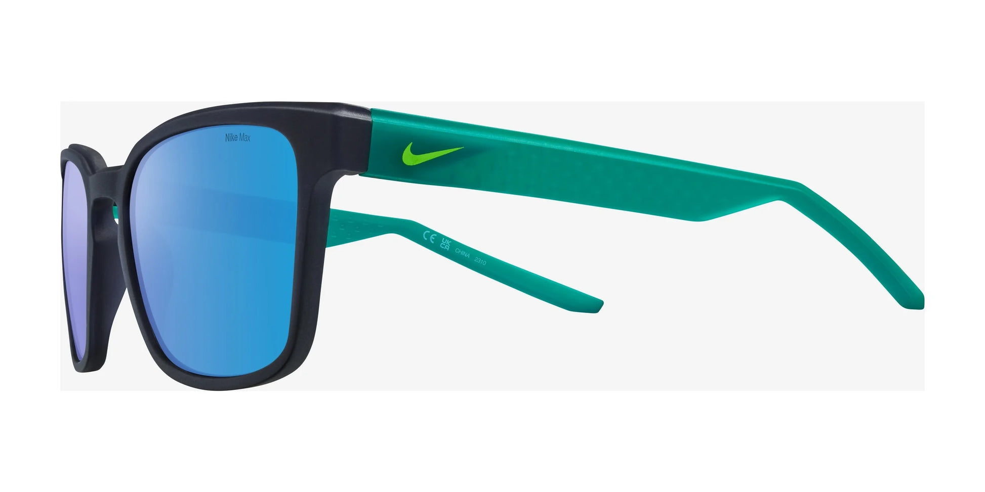 Nike LIVEFREE ICONIC EV24012 Sunglasses Matte Black / Green Mirror