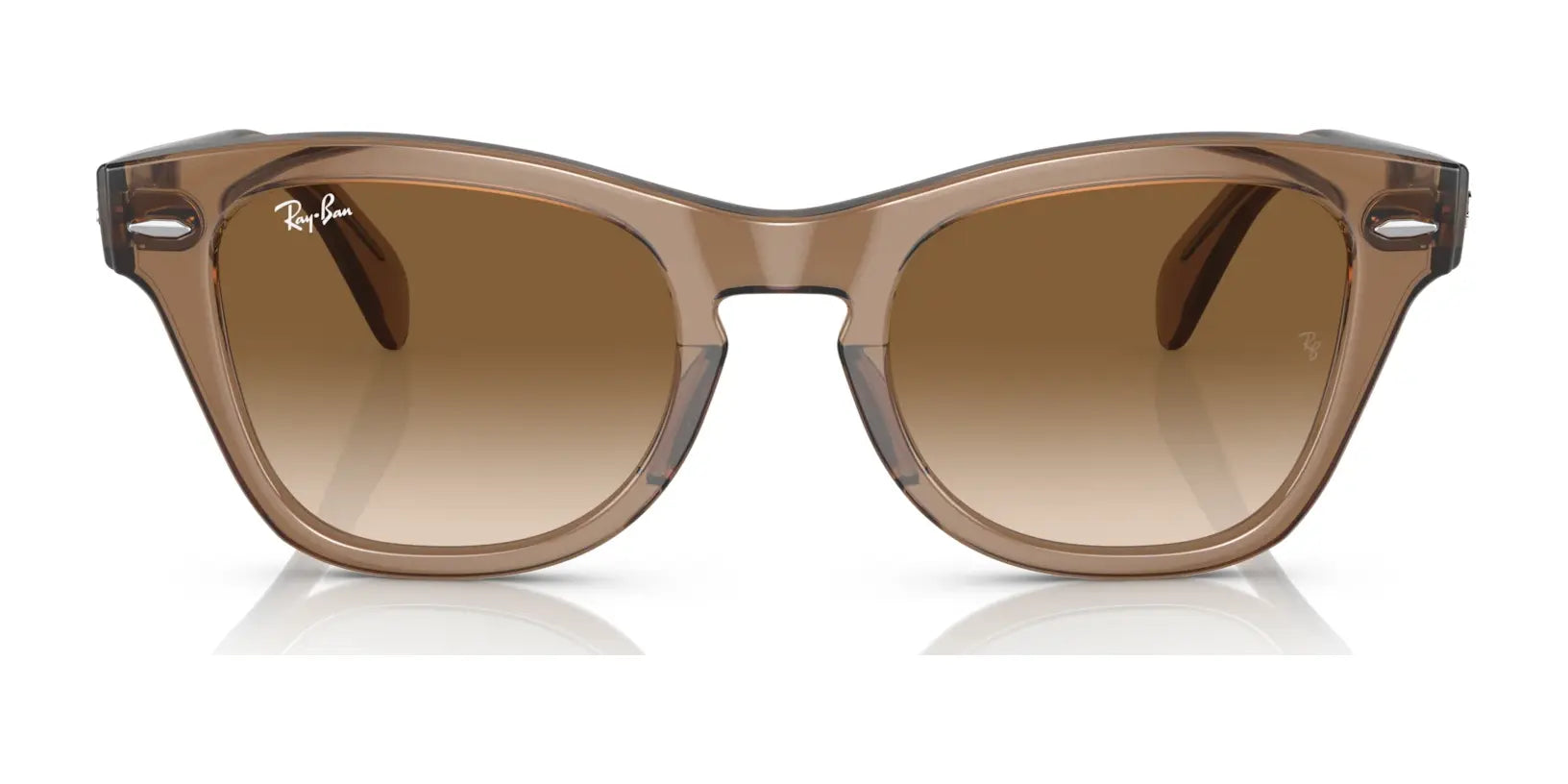 The Ray-Ban RB0707S Sunglasses boast a trendy acetate frame, brown gradient polar lenses, and the iconic Ray-Ban logo on the lens.