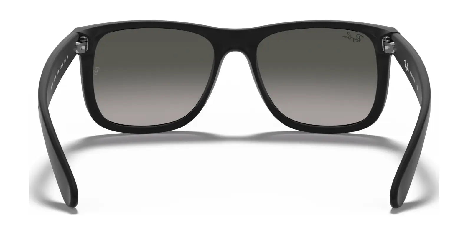 The Ray-Ban JUSTIN RB4165 sunglasses, with a square shape and gradient lenses, offer 100% UV protection when seen from the front.